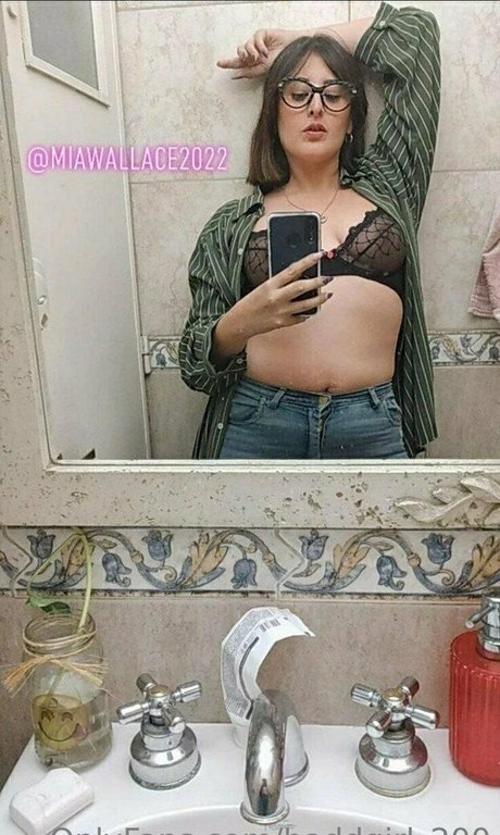 baddgirl 200 étoile nue collection