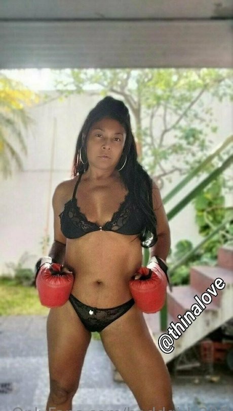 baddgirl 200 modèle chaud photo