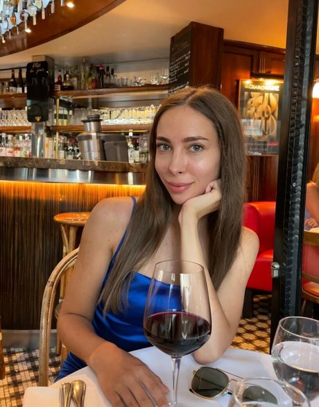 lili babe haut étoile images