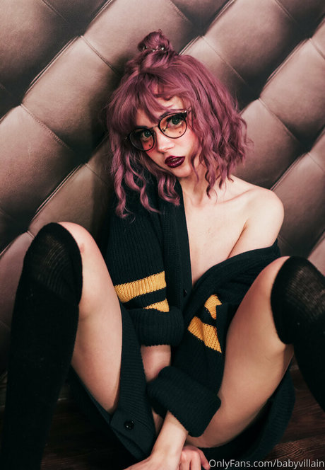 ave ria modèle exclusif photos