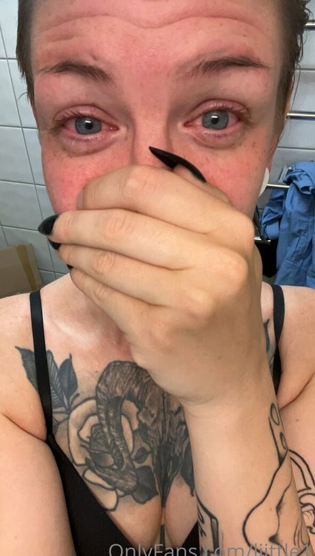 liittle1 xxx star du porno galeries