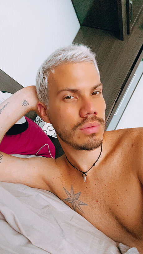 Kike Paz actrice pornographique des photos