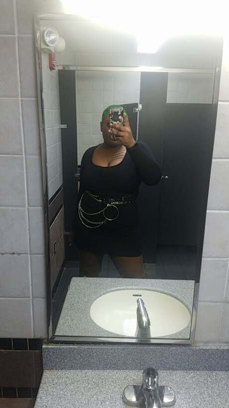 Uhhkierra star du porno sexy galerie