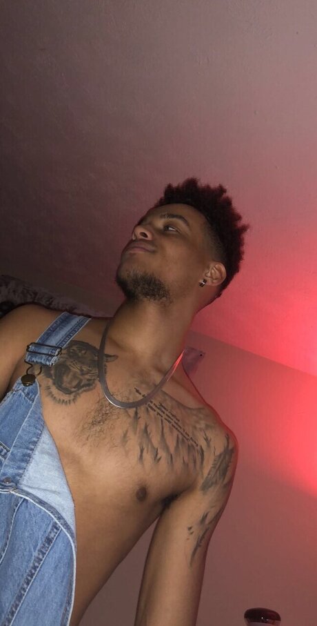 Peanut actrice artistique photo