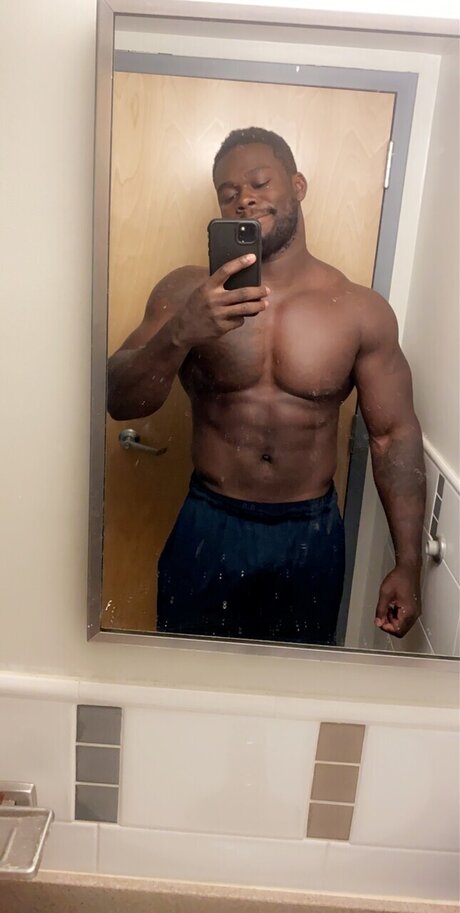 Regular guy modèle xxx img