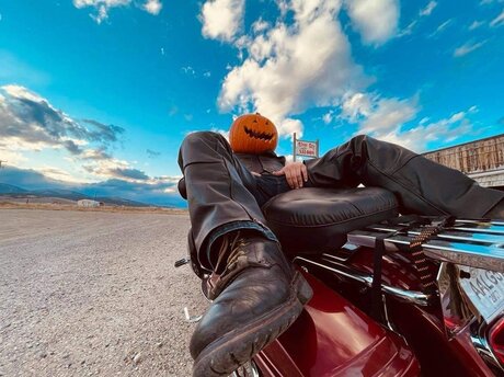 Leon étoile nue photos