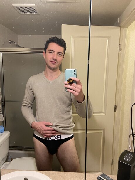 Levi art de star du porno image