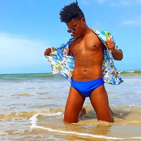 Blackkitiii star érotique archive