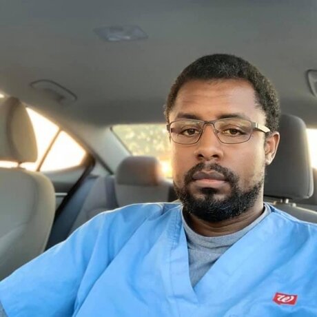 Tavares Woods nus étoiles image