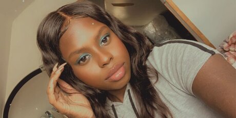 Jada Monsay nus star du porno photo