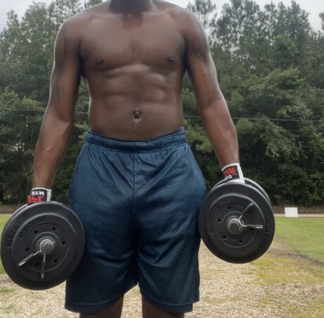 Black Atlas belle étoile photos