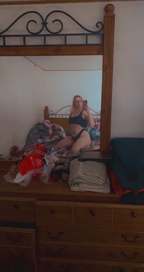 Kassy35 étoile nue photos