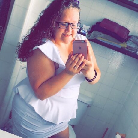 Kaitlynne Myers actrice sexy galeries