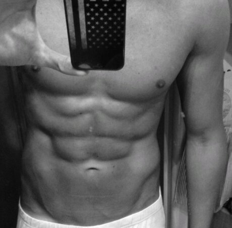 Fitboy star du porno adulte img