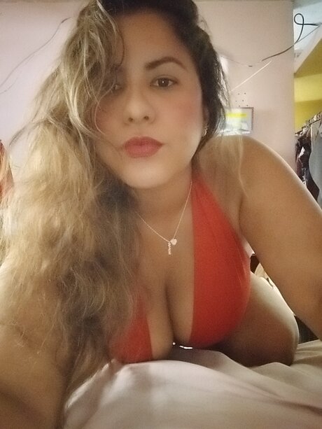 Pavlinca beau modèle galeries