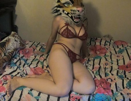 feral tigress star du porno gratuit collection