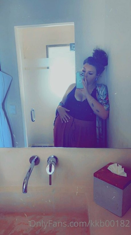 blonde en forme onlyfans art sympa photo