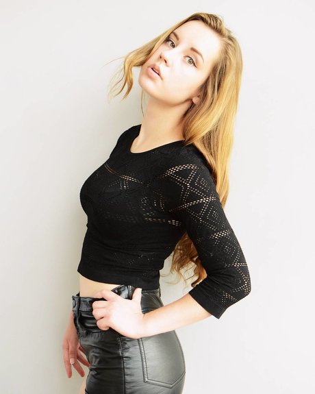 reine de pique onlyfans chaud belle image