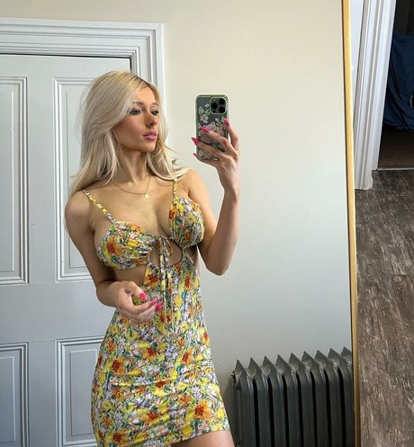 Maddy Gower jolie actrice des photos