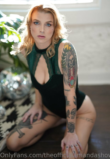 theofficialamandashow étoile sympa image