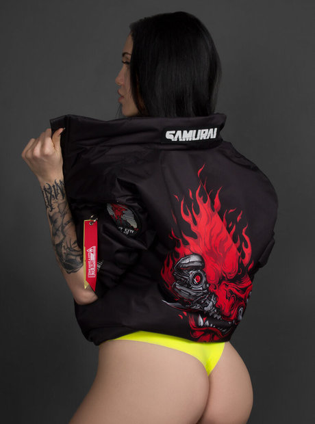 soutien-gorge onlyfans belle nue image