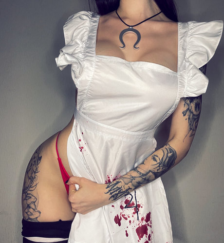 Dasha Doshik actrice érotique photo