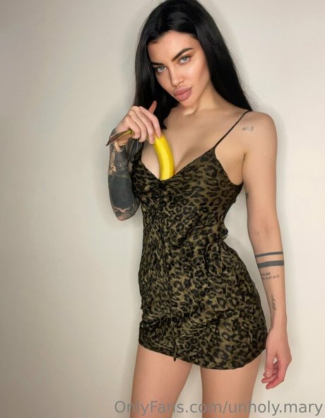 unholy mary star du porno sexy galerie