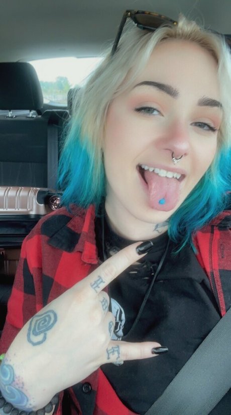 Misslavey666 modèle chaud photos