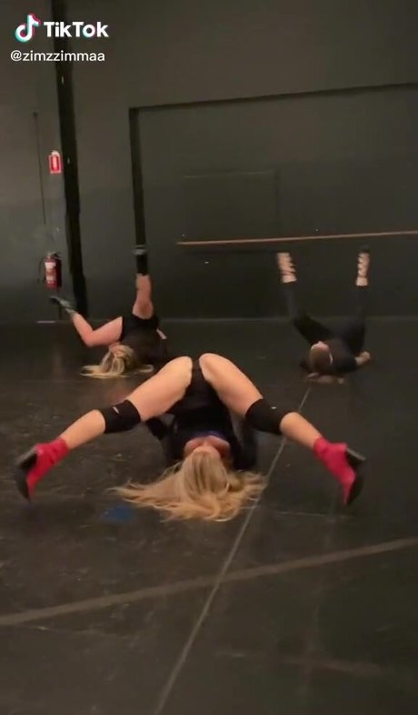 Zima Anderson haut étoile galeries