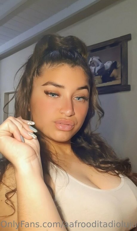 aafrooditadiolujuria modèle artistique photos