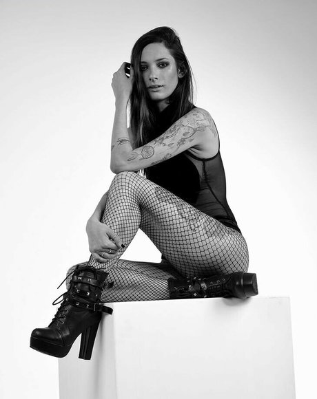 Poli Kap mannequin image