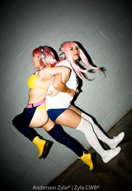 18 fans gratuits uniquement bien chaud photo