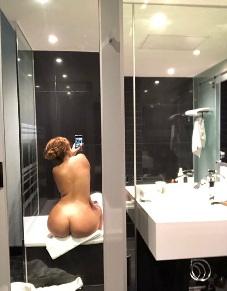 Disturbia actrice adulte collection