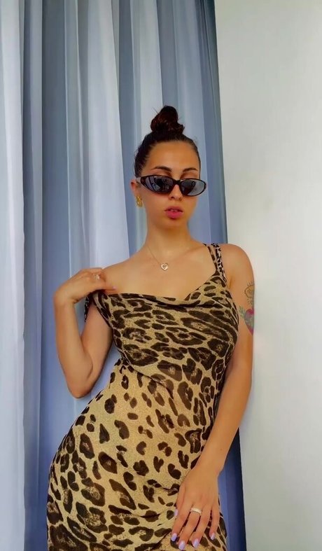 aisultana modèle hd galeries