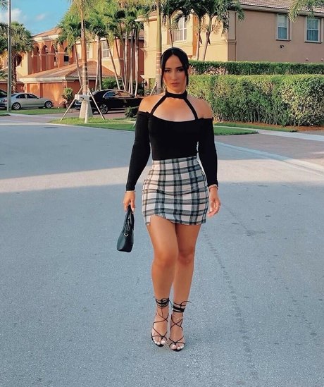 Yesenia De La Rosa sexe star photo