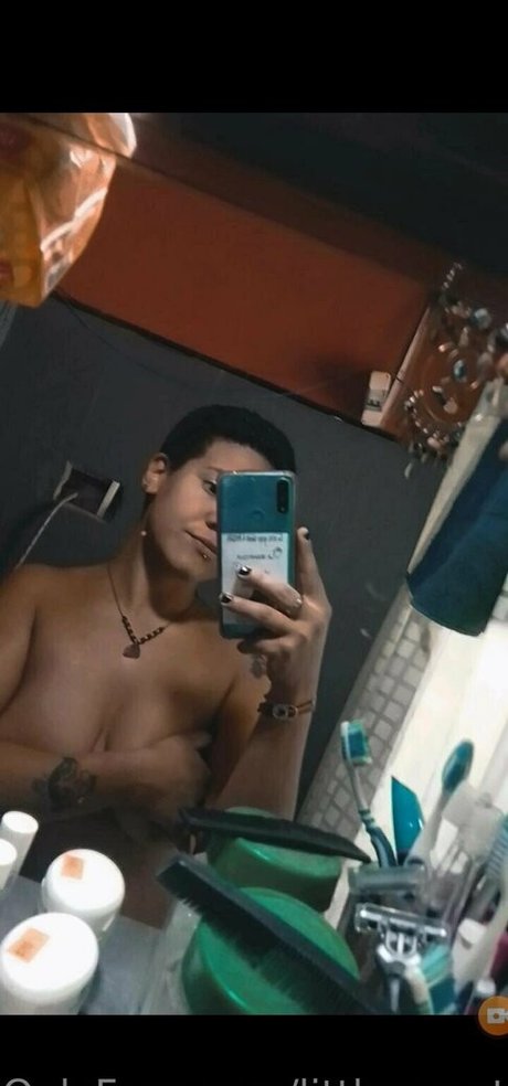 littlesweetgirljaz star pornographique photos