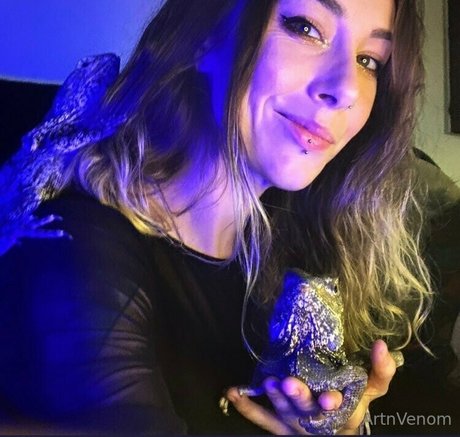 artnvenom star du porno chaude photo