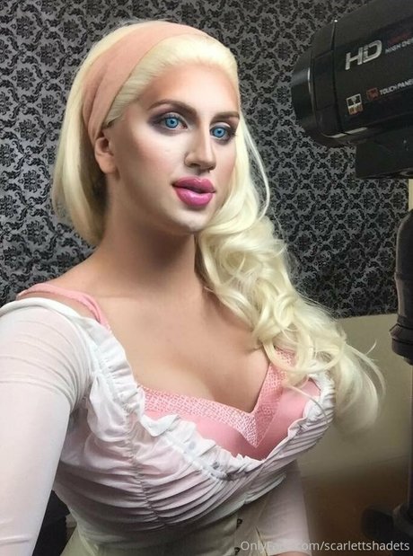 scarlettshadets étoile adulte des photos