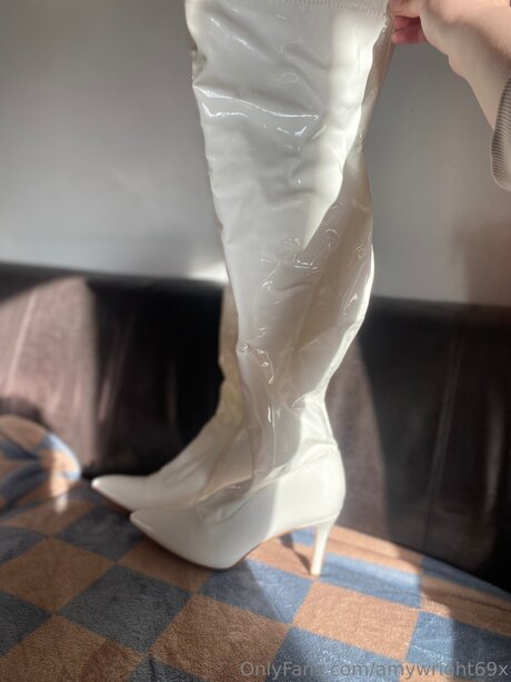 chatte asiatique poilue onlyfans chaud joli galerie