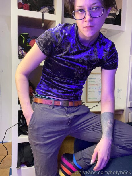 holyheck actrice nue photo