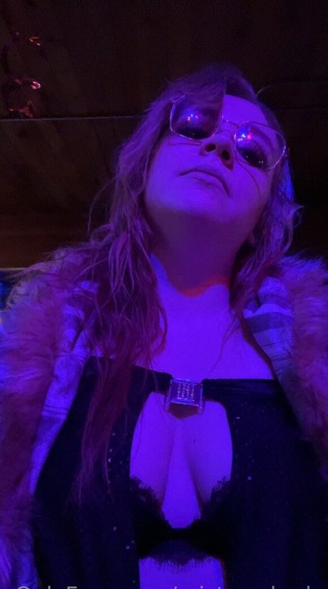 mistresskarly star du porno hd img