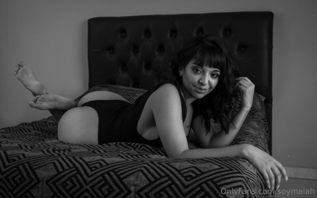 soymaiah star du porno chaude image
