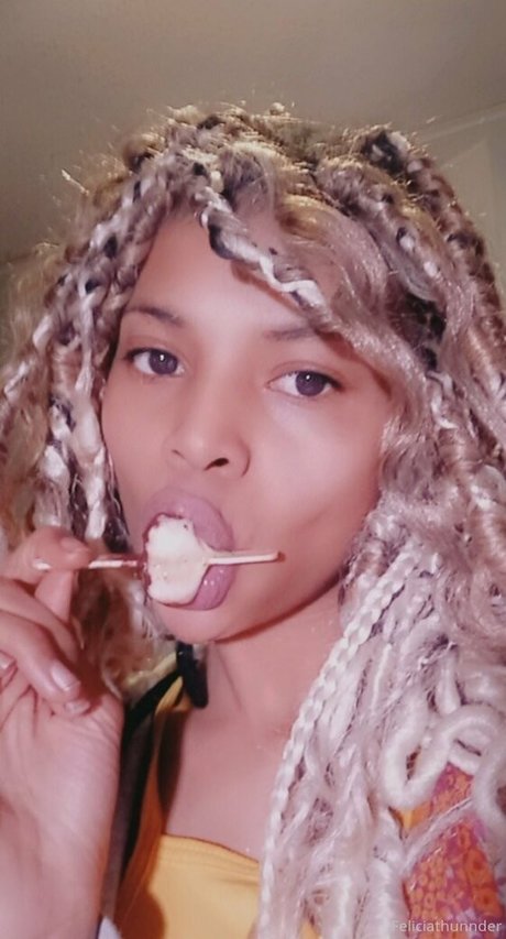 twink nu onlyfans nus des photos