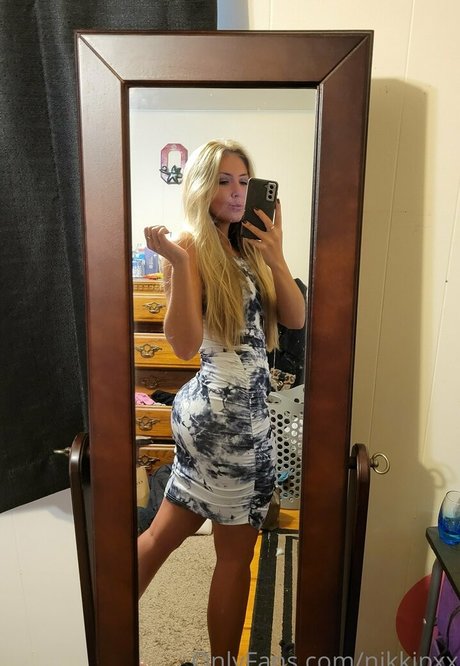 Nikkipxx star du porno de haute qualité collection