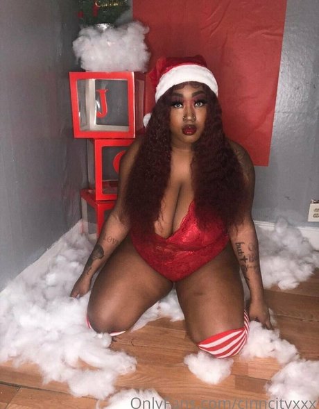 cinncityxxx modèle pornographique collection