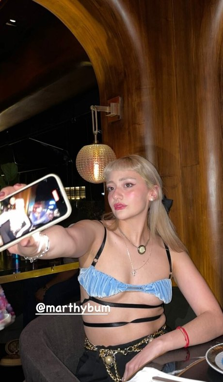 Marta Rodriguez étoile érotique image