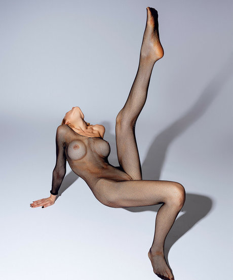 Tinka Wolff étoile xxx collection