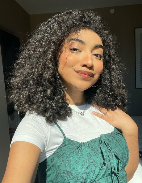 amateurs français onlyfans art exclusif galeries