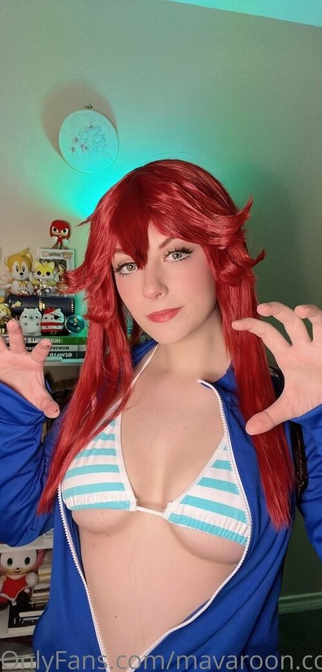 mavaroon cosplays nus de stars du porno img