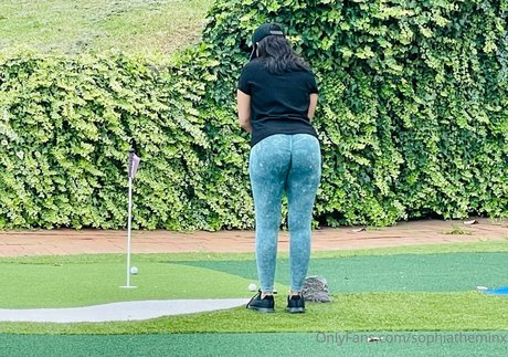 trio à gros seins onlyfans nu en haute qualité img